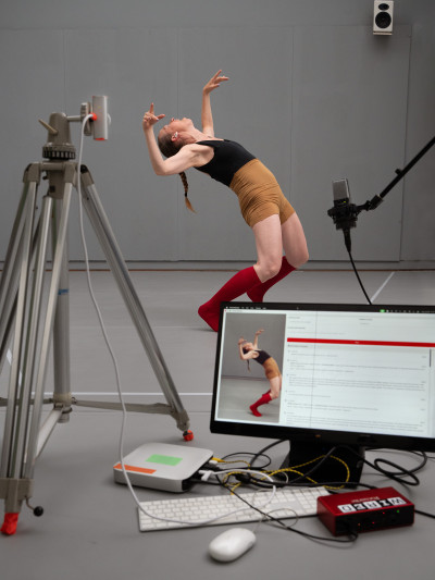 Installation view – Dance Out of Pattern, studio, photo by Juul Hondius
